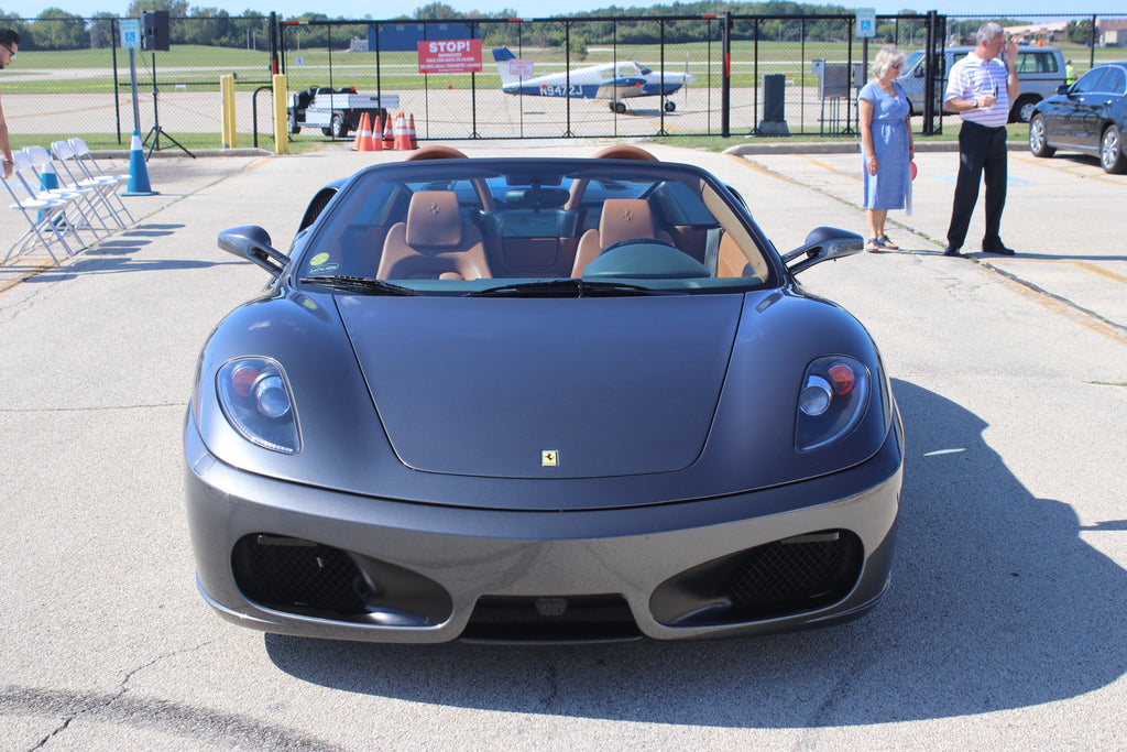Tailor-made suit to match your Ferrari - Consultation