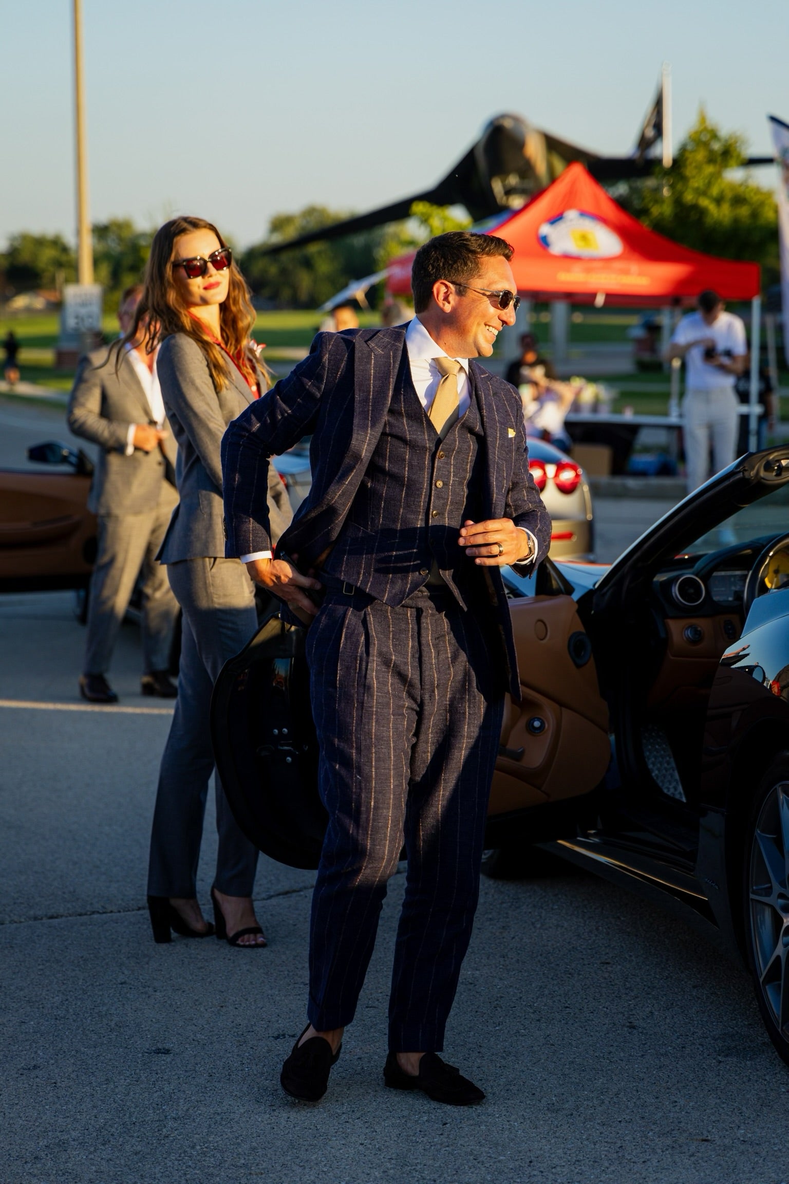 Tailor-made suit to match your Ferrari - Consultation